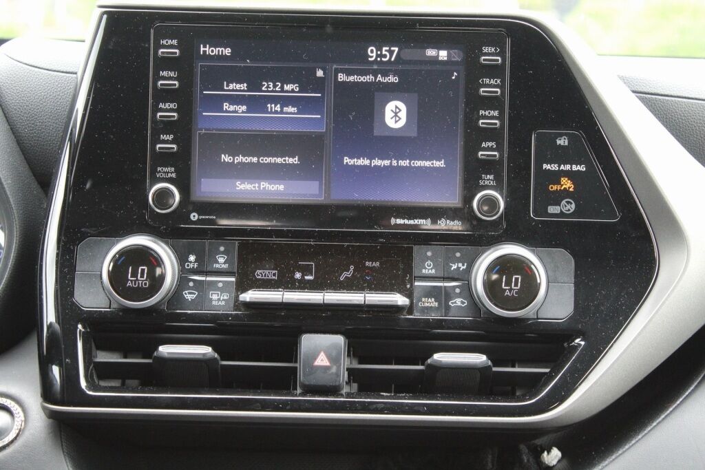 2020 Toyota Highlander LE Richmond VA
