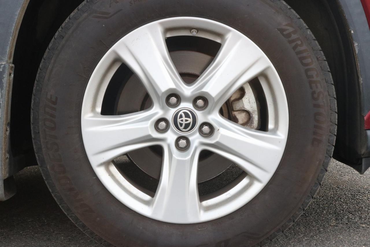 2020 Toyota Highlander LE Fredericksburg VA