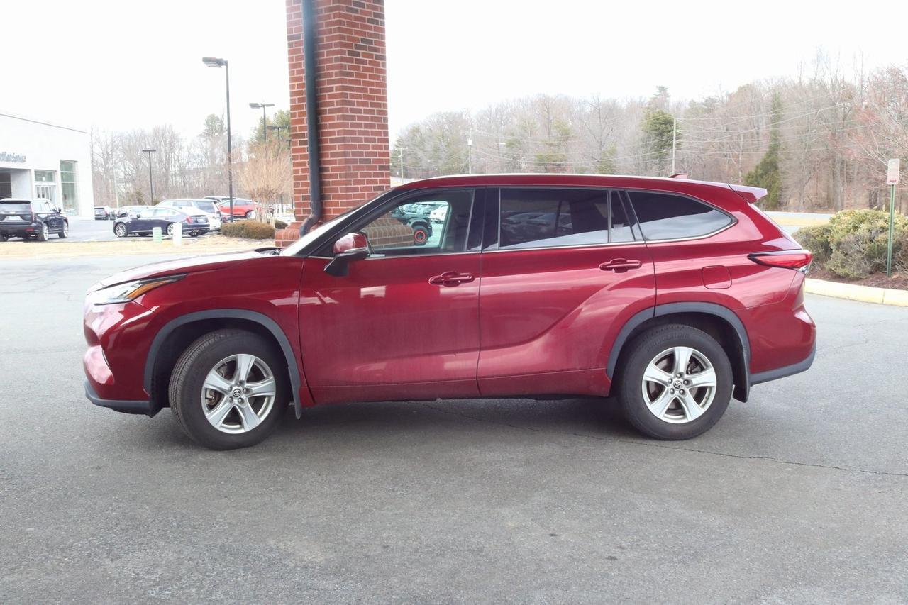2020 Toyota Highlander LE Fredericksburg VA
