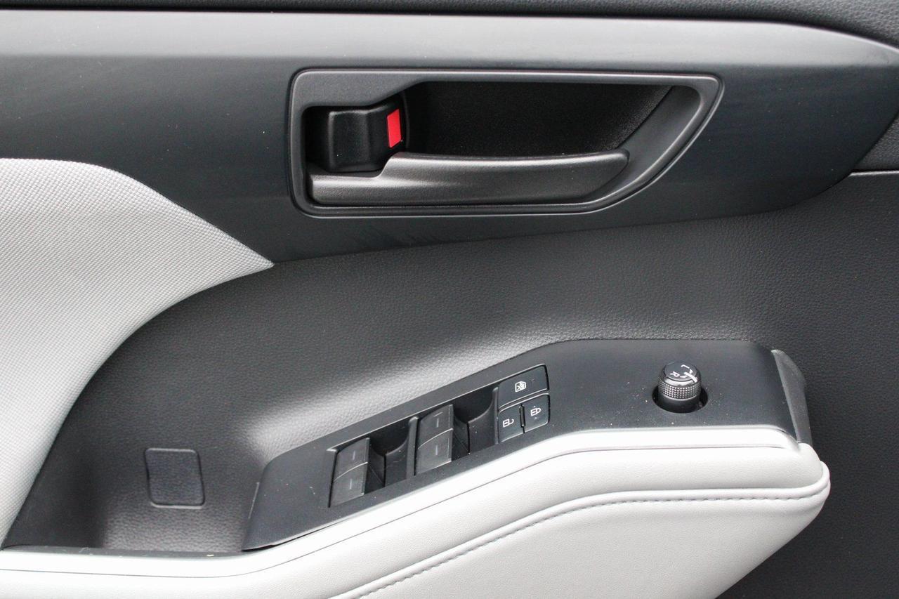 2020 Toyota Highlander LE Stafford VA