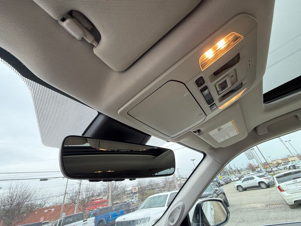 2020 Toyota Highlander Limited Crestwood KY