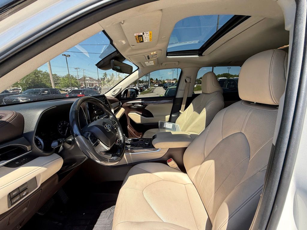 2020 Toyota Highlander Limited Crestwood KY