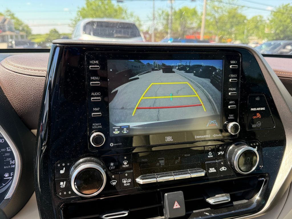 2020 Toyota Highlander Limited Crestwood KY