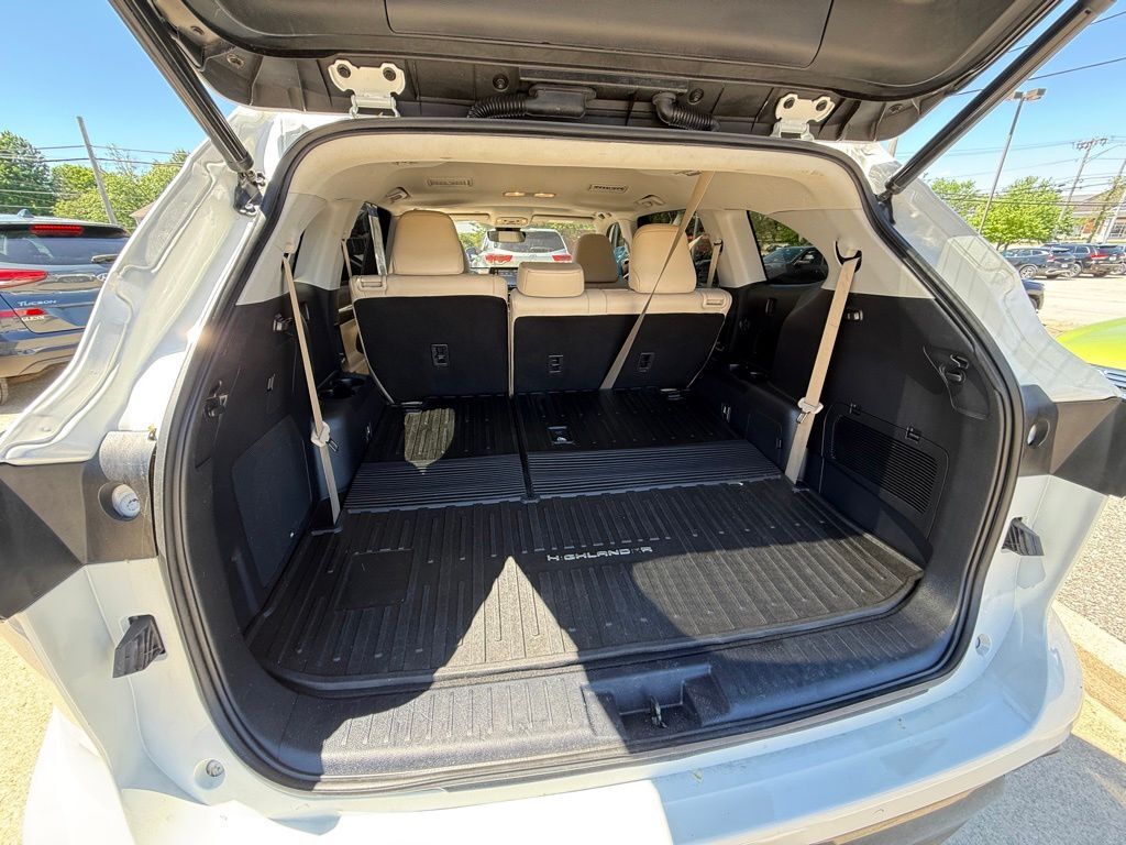 2020 Toyota Highlander Limited Crestwood KY