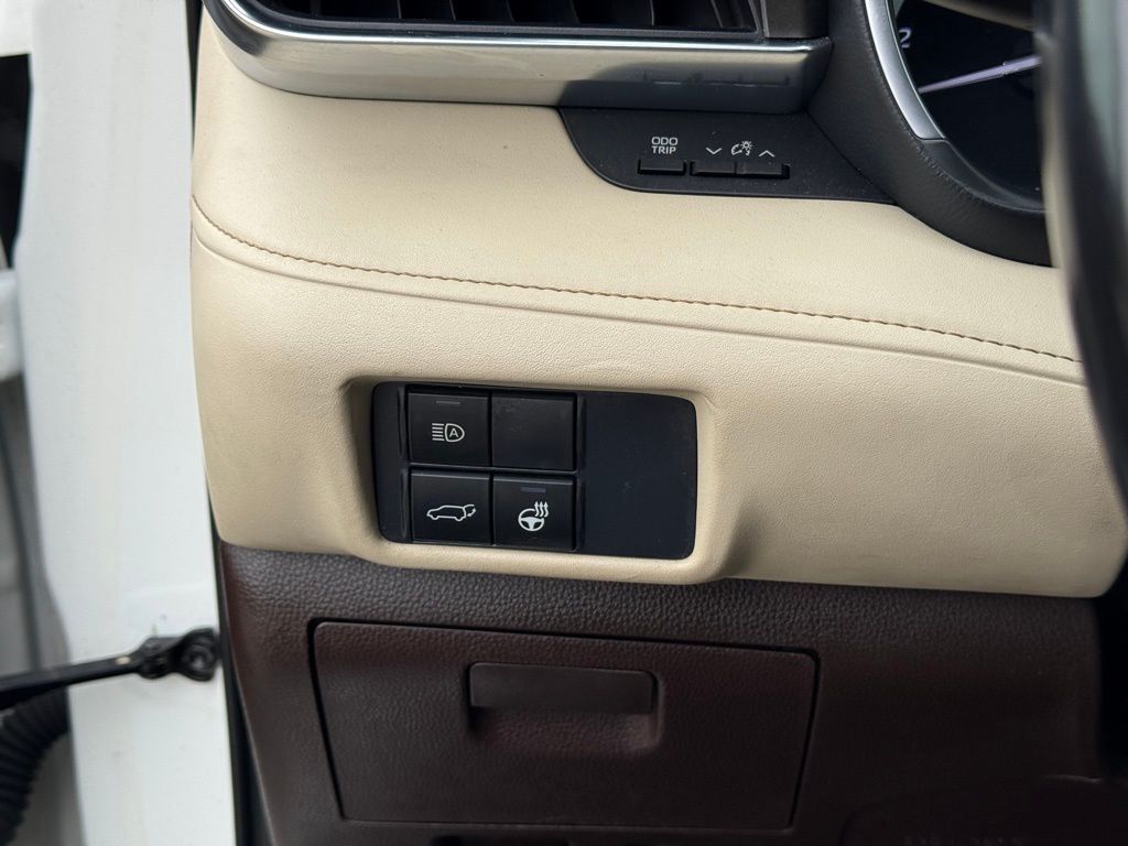 2020 Toyota Highlander Limited Crestwood KY