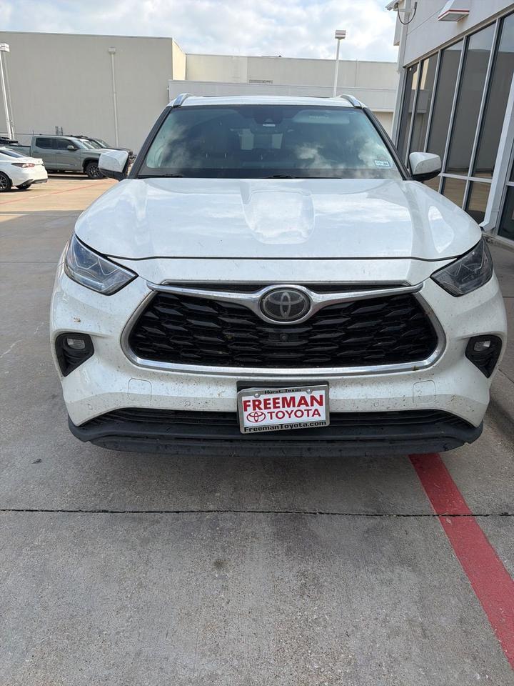 2020 Toyota Highlander Limited Hurst TX
