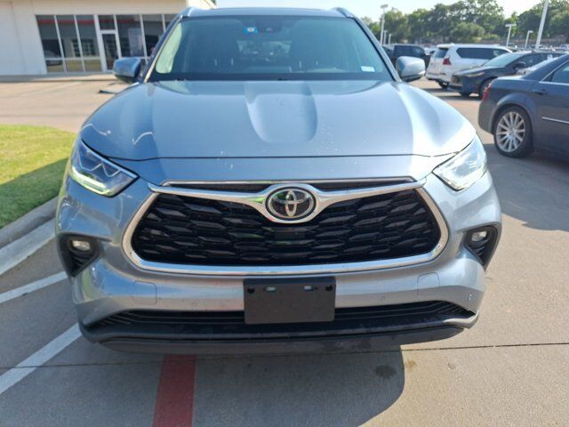 2020 Toyota Highlander Limited Hurst TX
