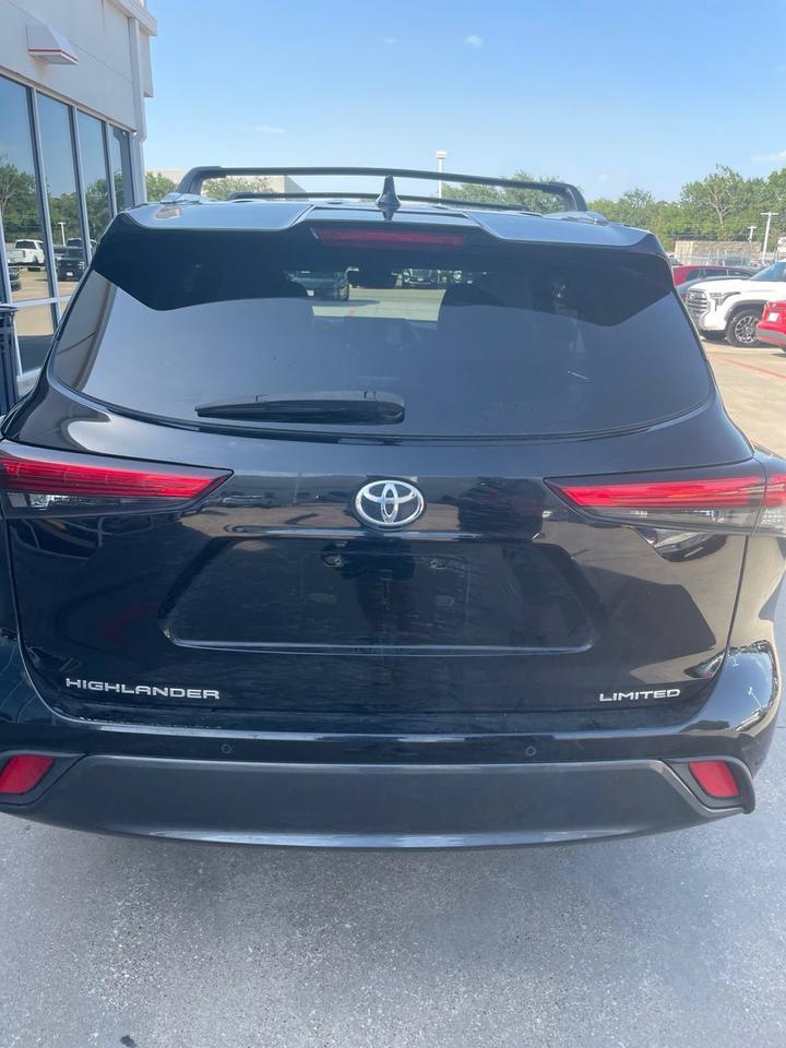 2020 Toyota Highlander Limited Hurst TX