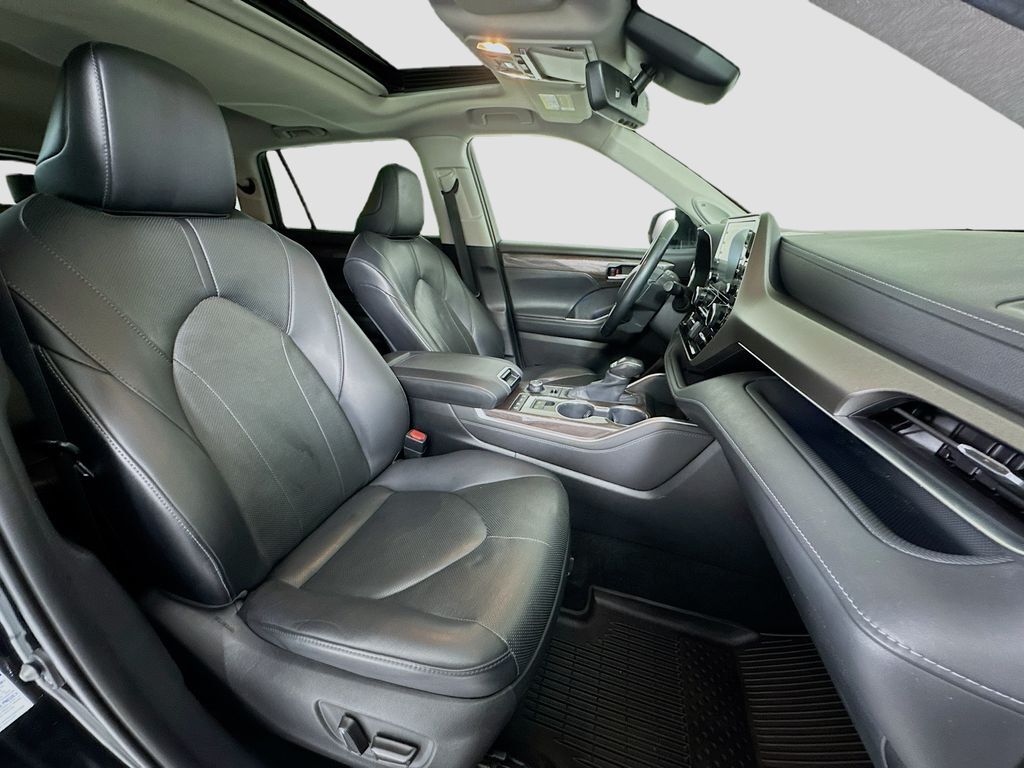 2020 Toyota Highlander Limited Kennewick WA