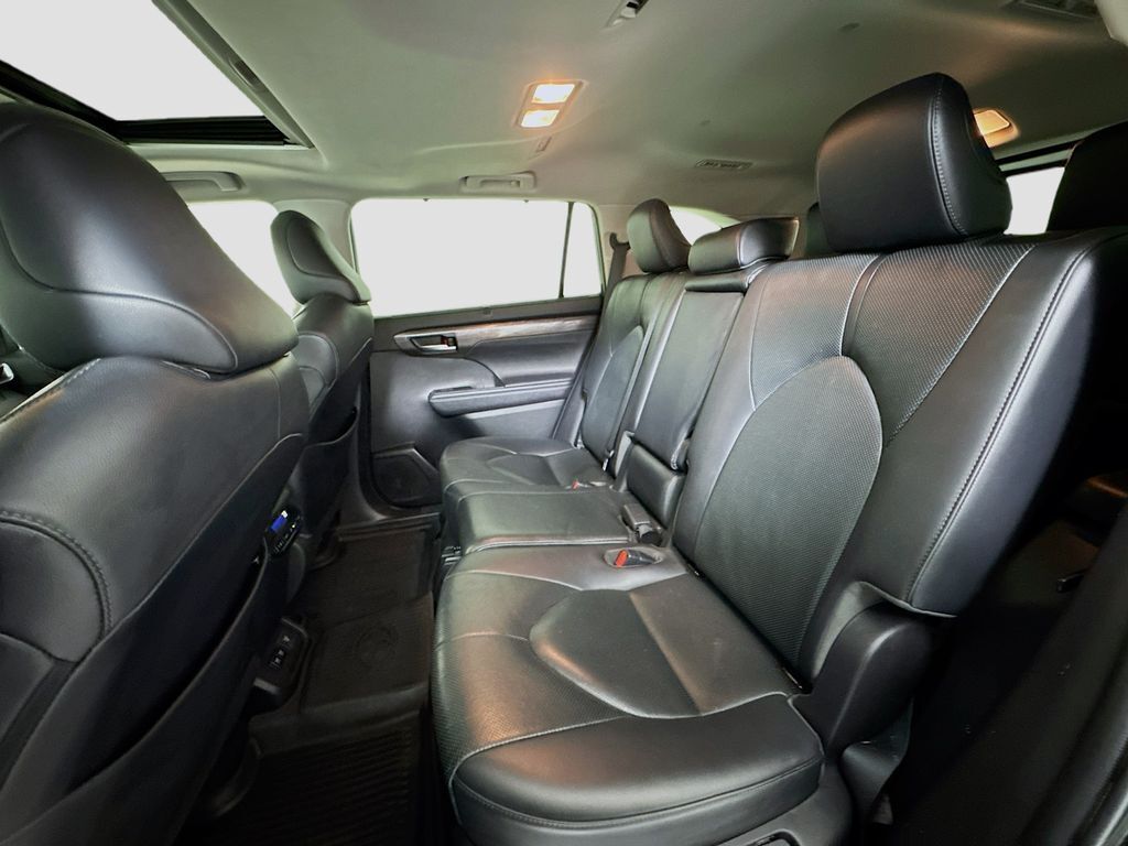 2020 Toyota Highlander Limited Kennewick WA