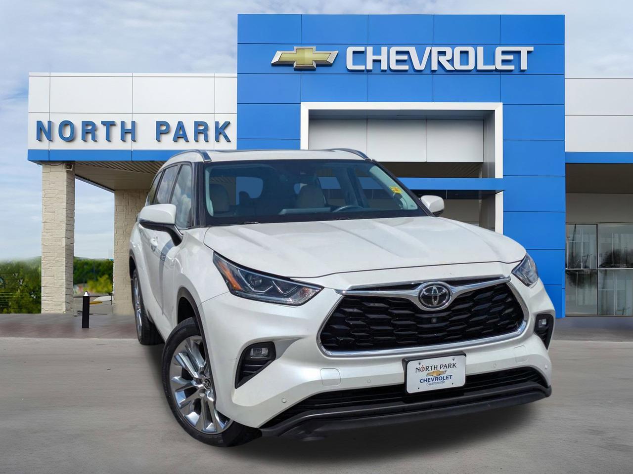 2020 Toyota Highlander Limited Castroville TX
