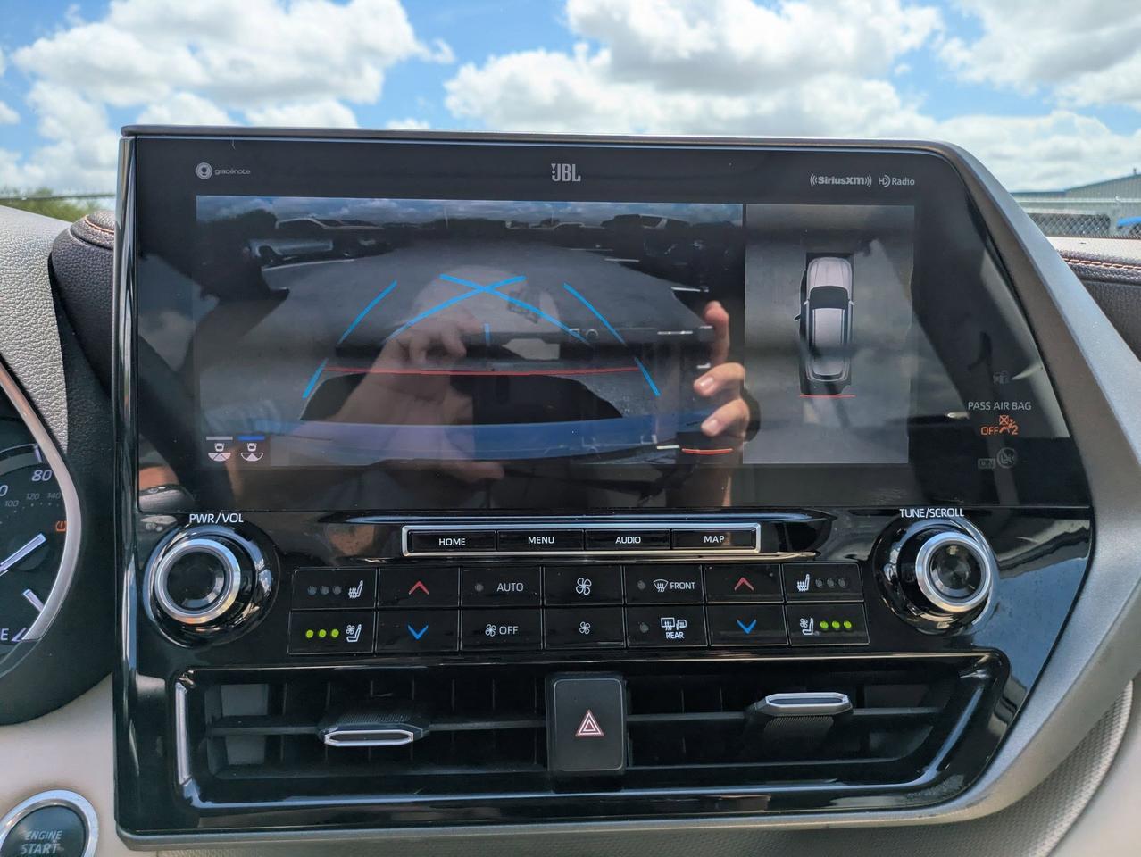 2020 Toyota Highlander Limited Castroville TX