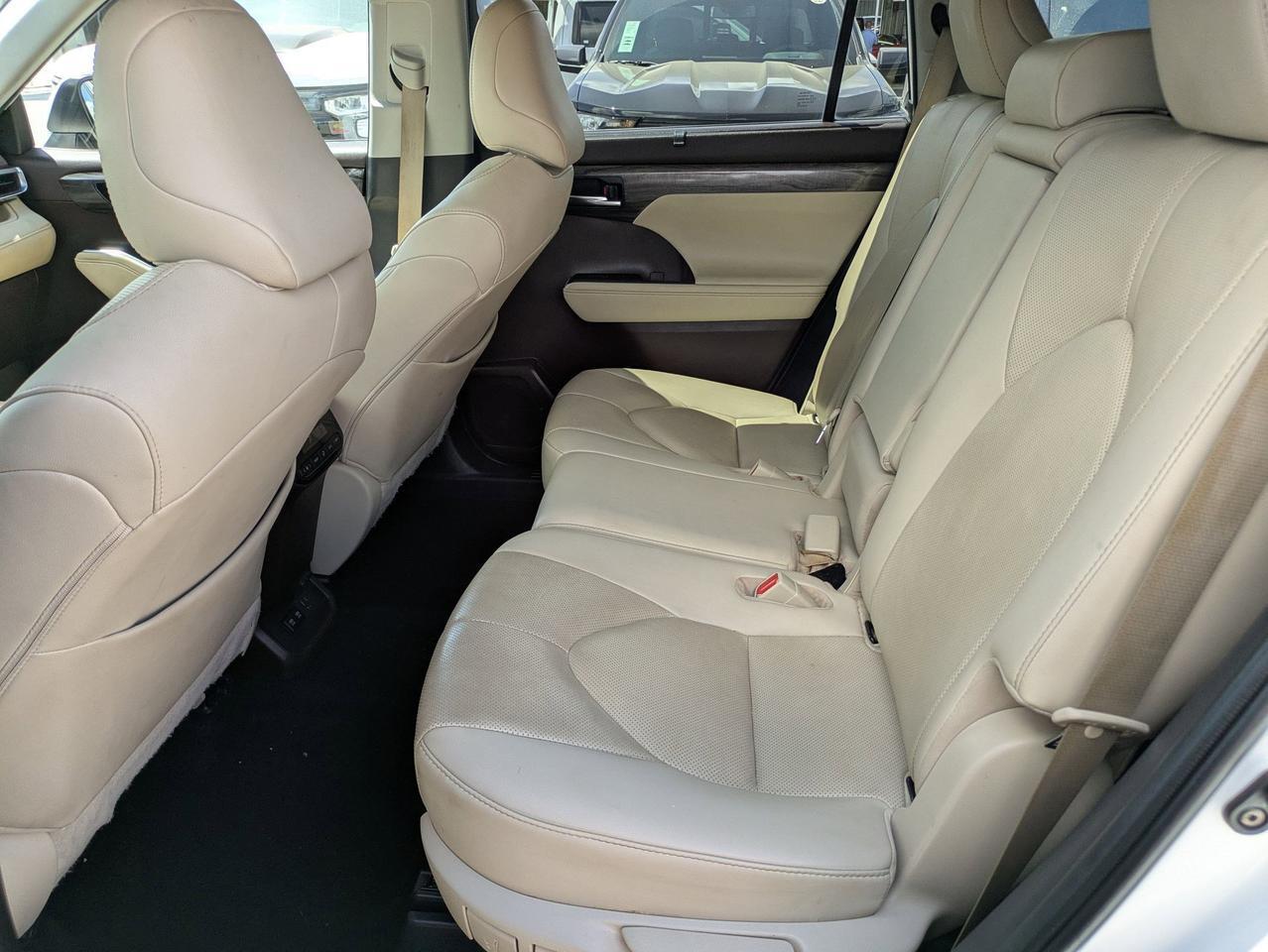 2020 Toyota Highlander Limited Castroville TX