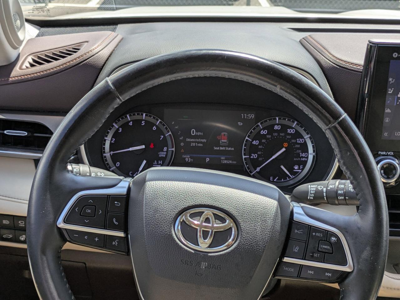 2020 Toyota Highlander Limited Castroville TX