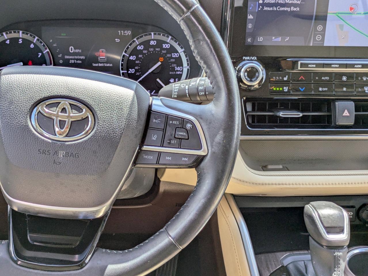 2020 Toyota Highlander Limited Castroville TX
