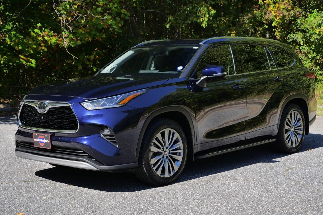2020 Toyota Highlander Platinum / AWD / Cooled Front Seats / Pano Sunroof High Point NC