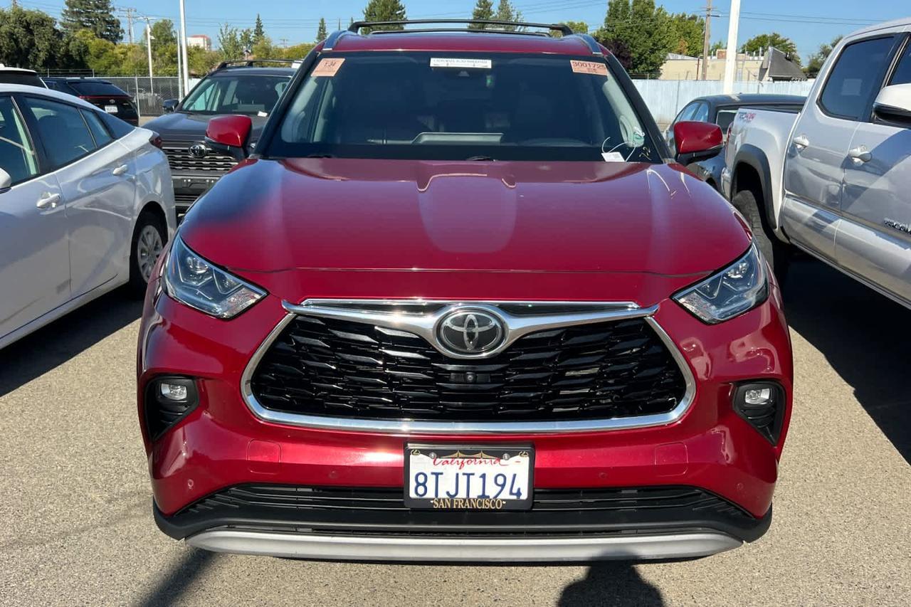 2020 Toyota Highlander Platinum