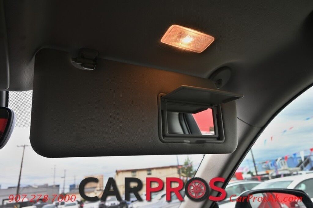 2020 Toyota Highlander XLE - AWD - Keyless Entry & Start - Power & Heated Leather Seats - Sunroof - Lane Departure & Blind Spot - Rear Climate Control - Rear Captain Chairs - Seats 7 - Back Up Camera - Power Liftgate Anchorage AK