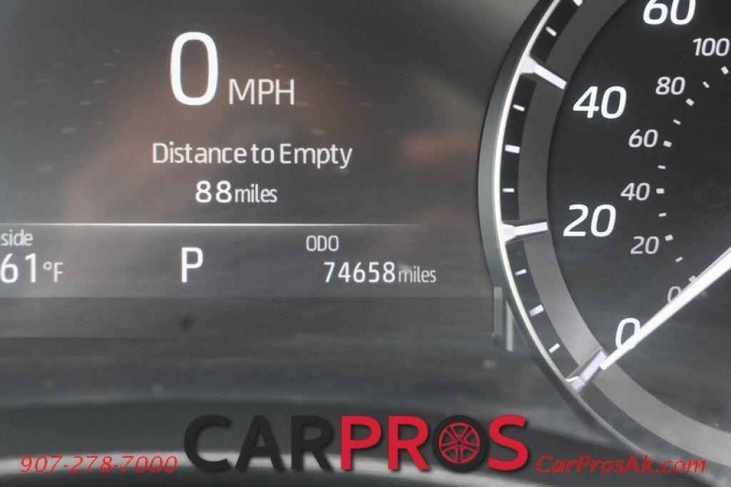 2020 Toyota Highlander XLE - AWD - Keyless Entry & Start - Power & Heated Leather Seats - Sunroof - Lane Departure & Blind Spot - Rear Climate Control - Rear Captain Chairs - Seats 7 - Back Up Camera - Power Liftgate Anchorage AK