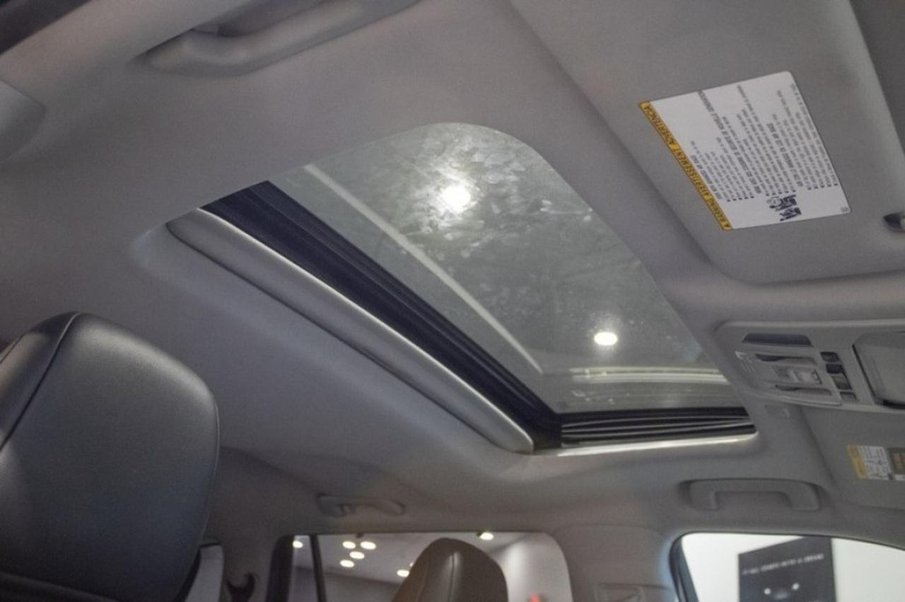 2020 Toyota Highlander XLE AWD Eastchester NY