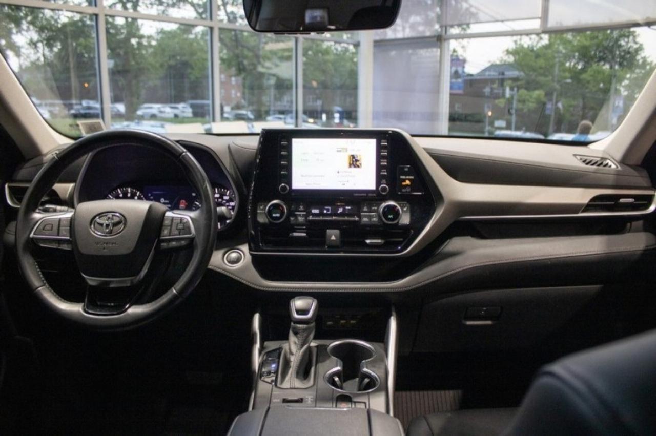 2020 Toyota Highlander XLE AWD Eastchester NY