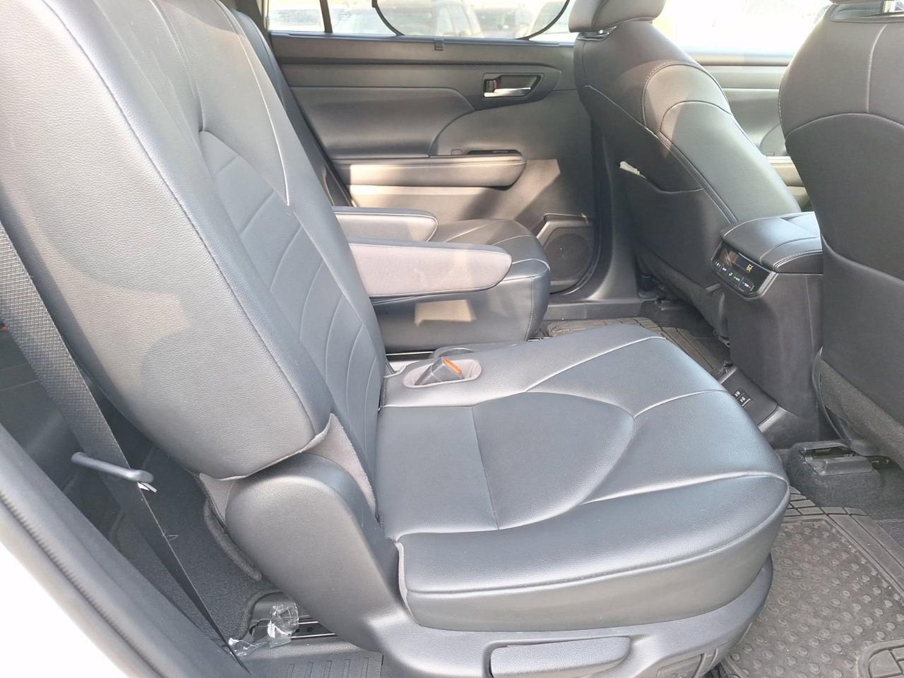 2020 Toyota Highlander XLE Hurst TX