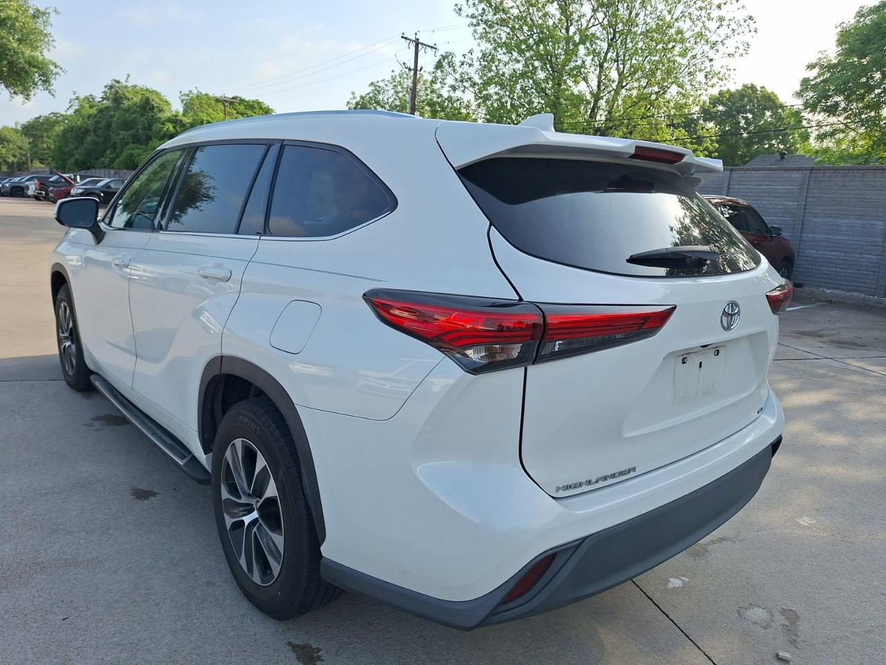 2020 Toyota Highlander XLE Hurst TX