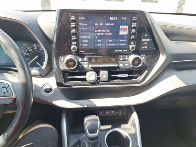 2020 Toyota Highlander XLE Hurst TX