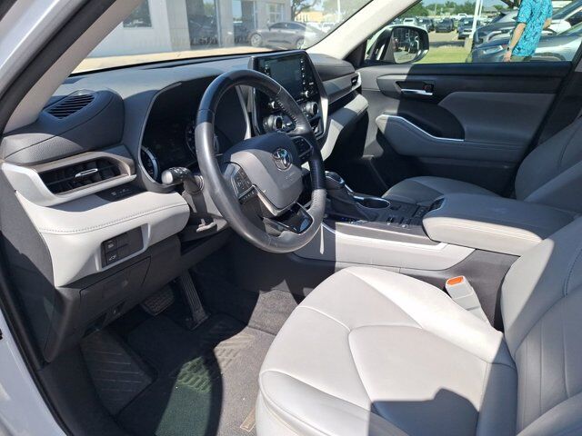 2020 Toyota Highlander XLE Hurst TX