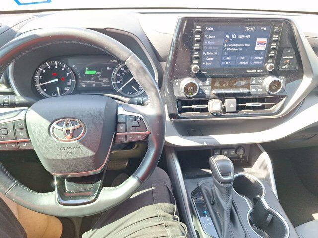 2020 Toyota Highlander XLE Hurst TX