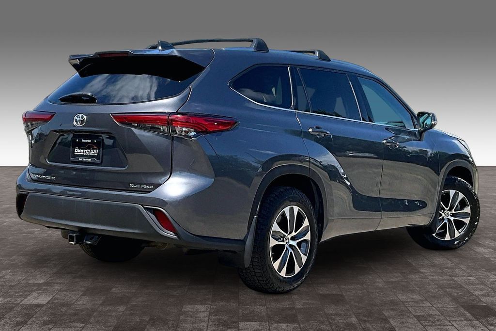 2020 Toyota Highlander XLE OR