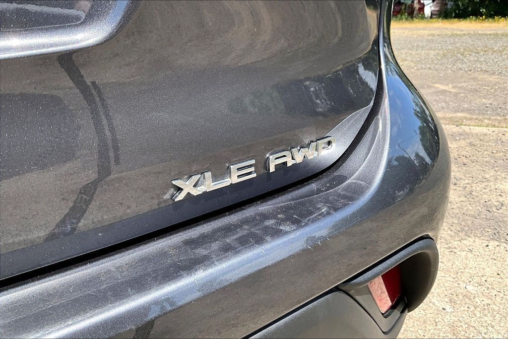 2020 Toyota Highlander XLE OR