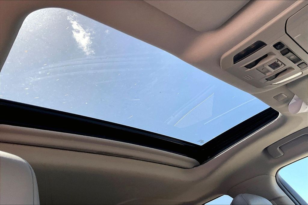 2020 Toyota Highlander XLE OR