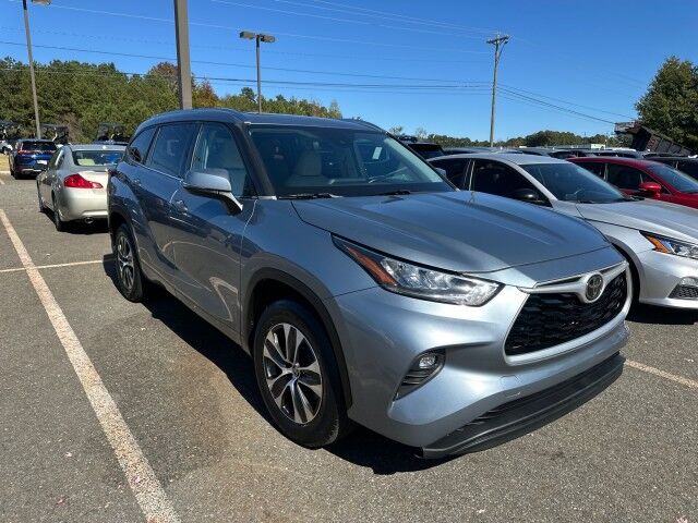 2020 Toyota Highlander XLE Monroe GA