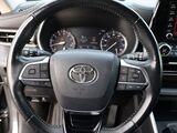 2020 Toyota Highlander XLE Oshkosh WI