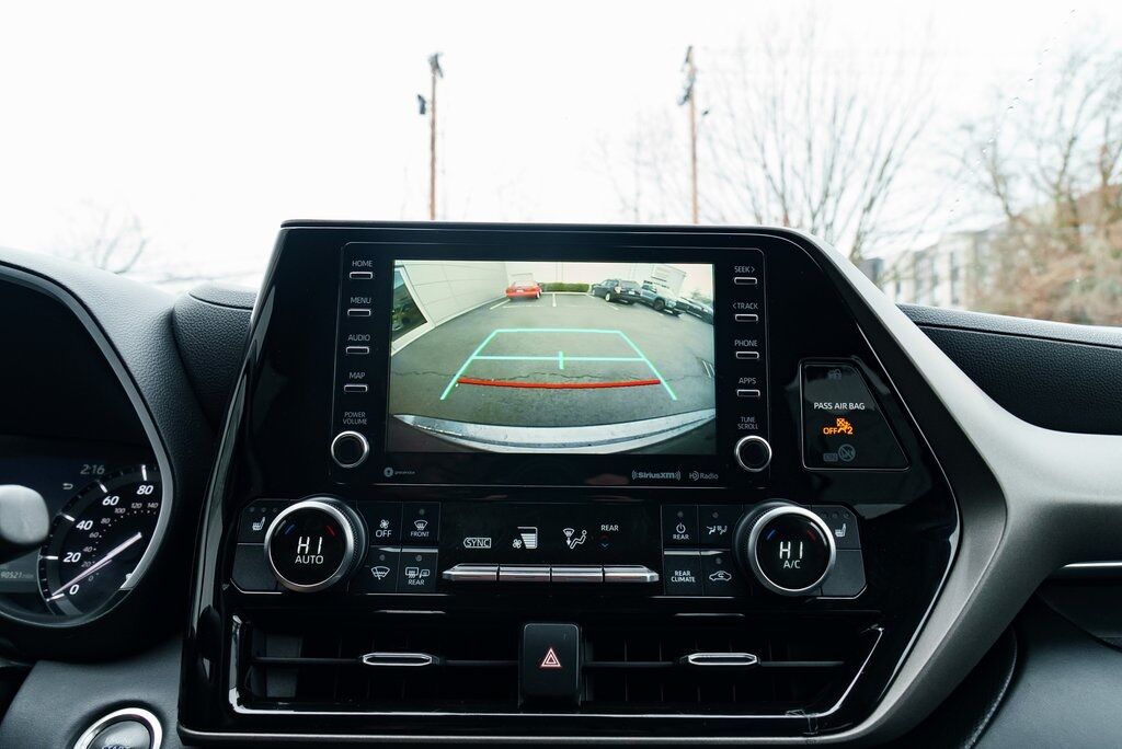 2020 Toyota Highlander XLE Beaverton OR