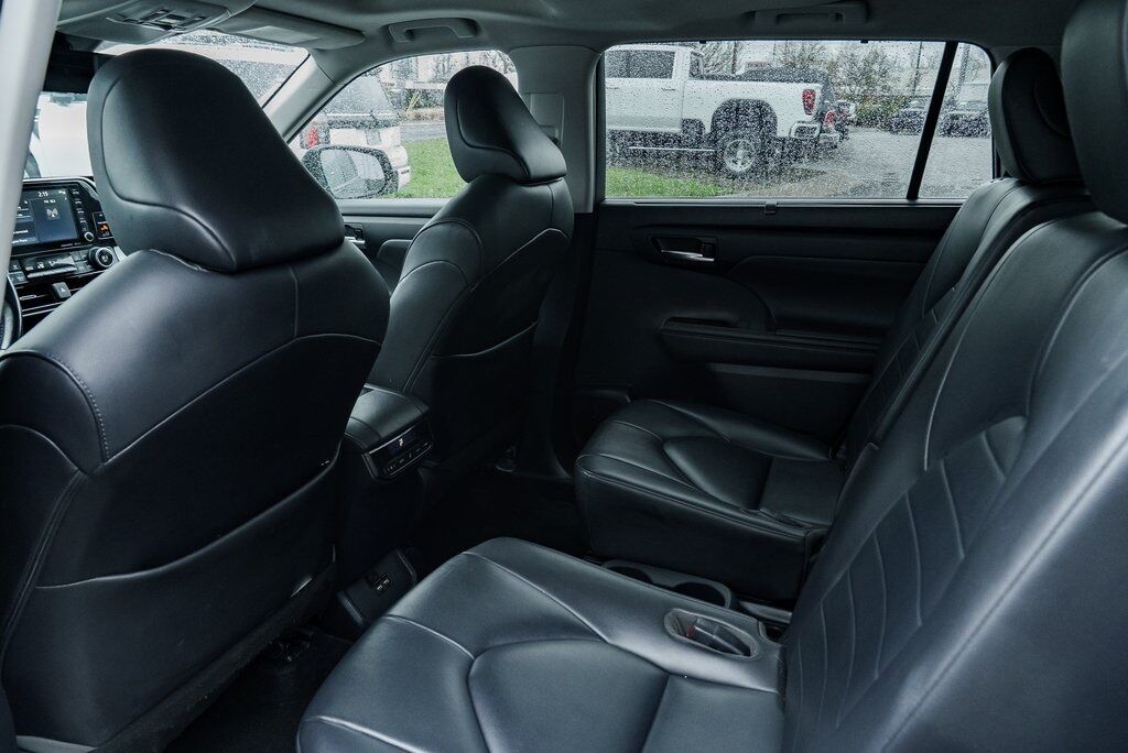 2020 Toyota Highlander XLE Beaverton OR