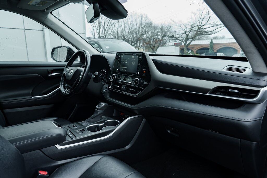 2020 Toyota Highlander XLE Beaverton OR