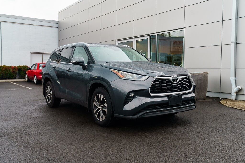 2020 Toyota Highlander XLE Beaverton OR