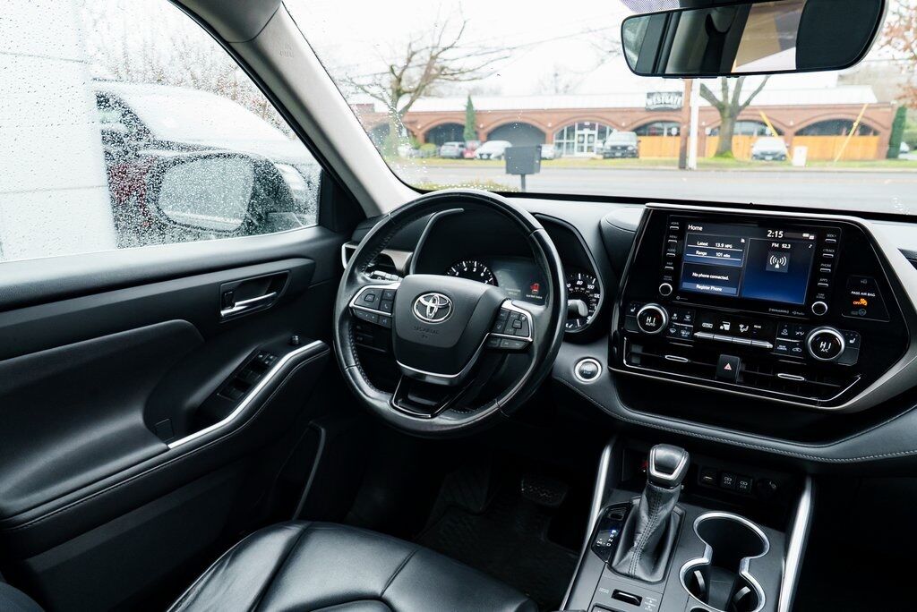 2020 Toyota Highlander XLE Beaverton OR