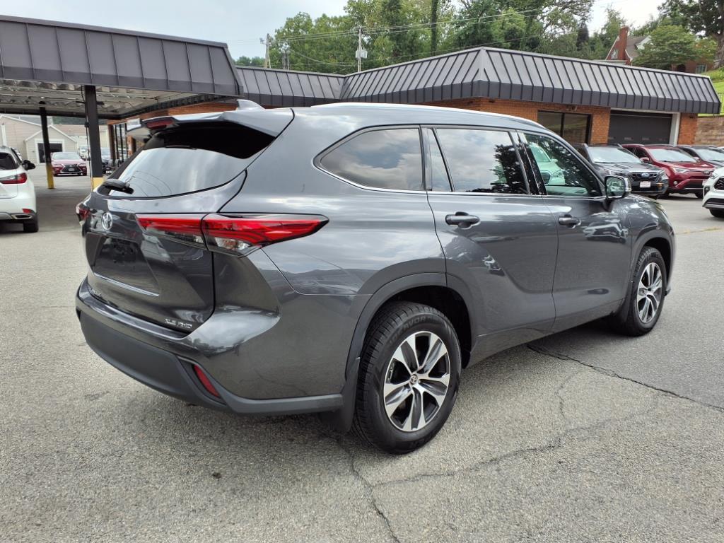 2020 Toyota Highlander XLE