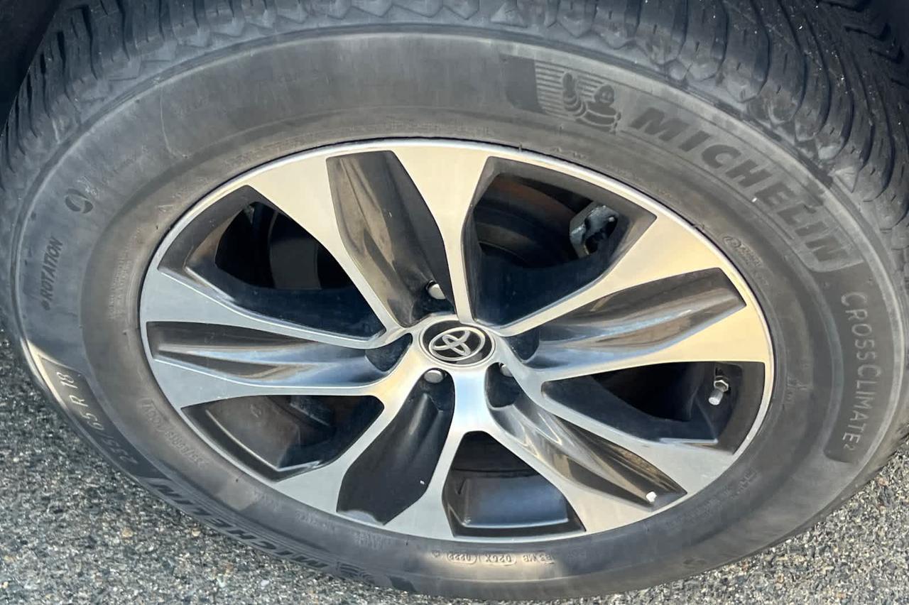 2020 Toyota Highlander XLE Roseville CA