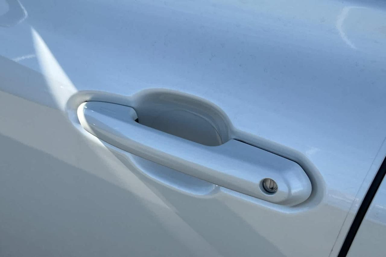 2020 Toyota Highlander XLE Roseville CA