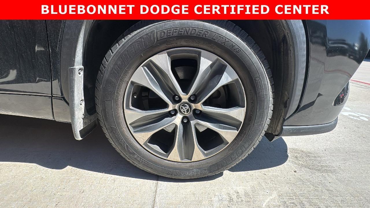 2020 Toyota Highlander XLE New Braunfels TX