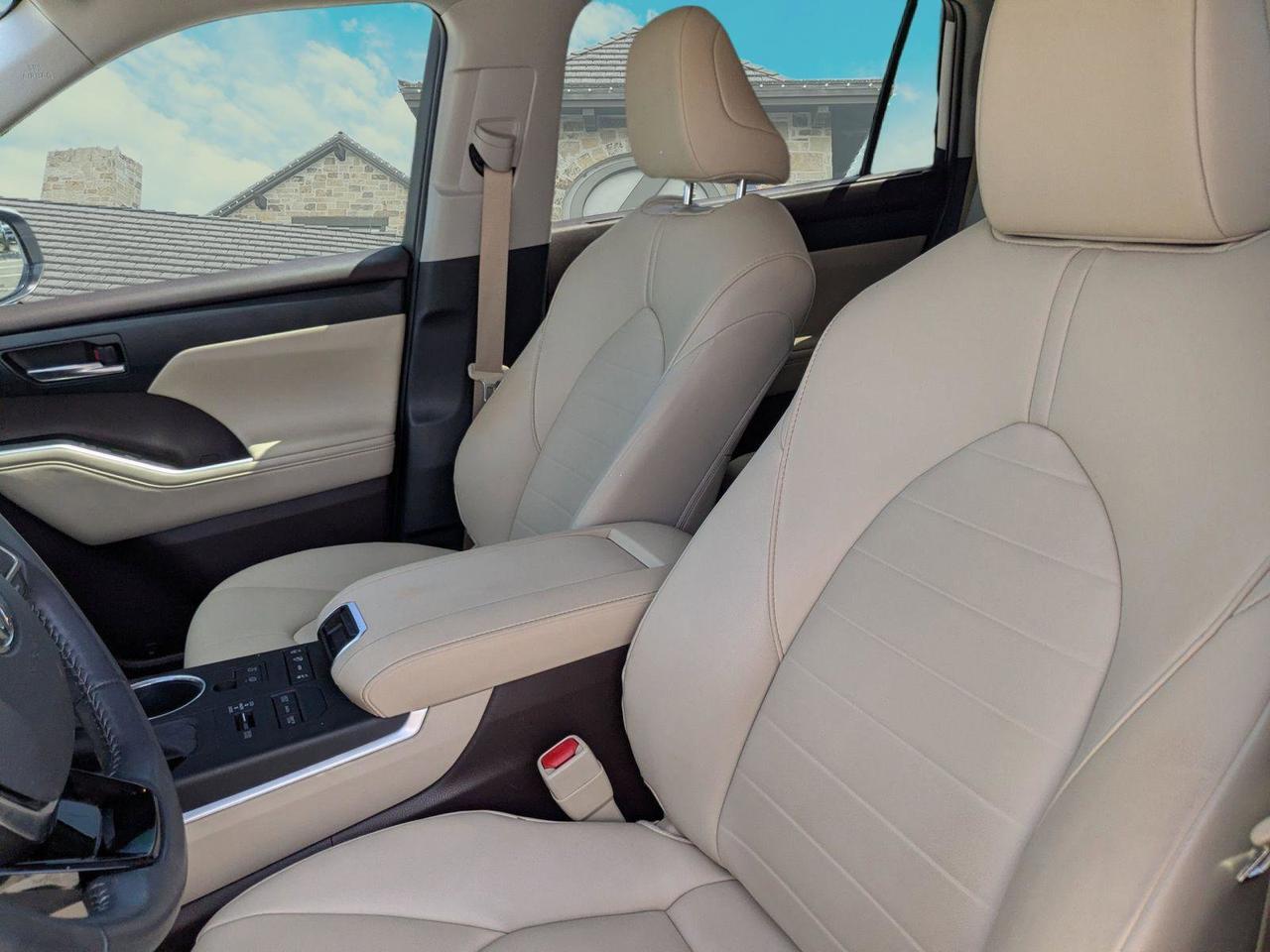 2020 Toyota Highlander XLE San Antonio TX