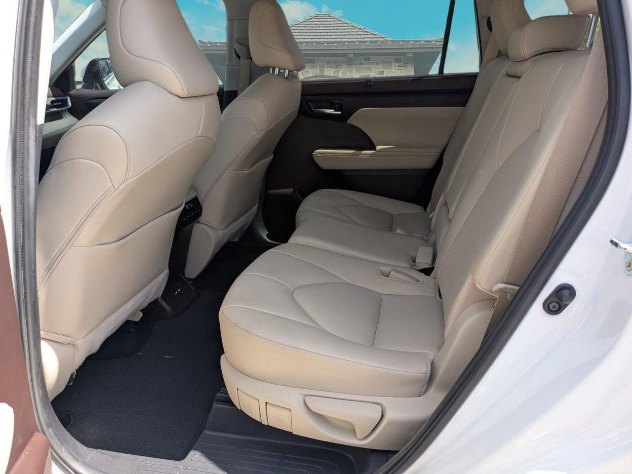 2020 Toyota Highlander XLE San Antonio TX