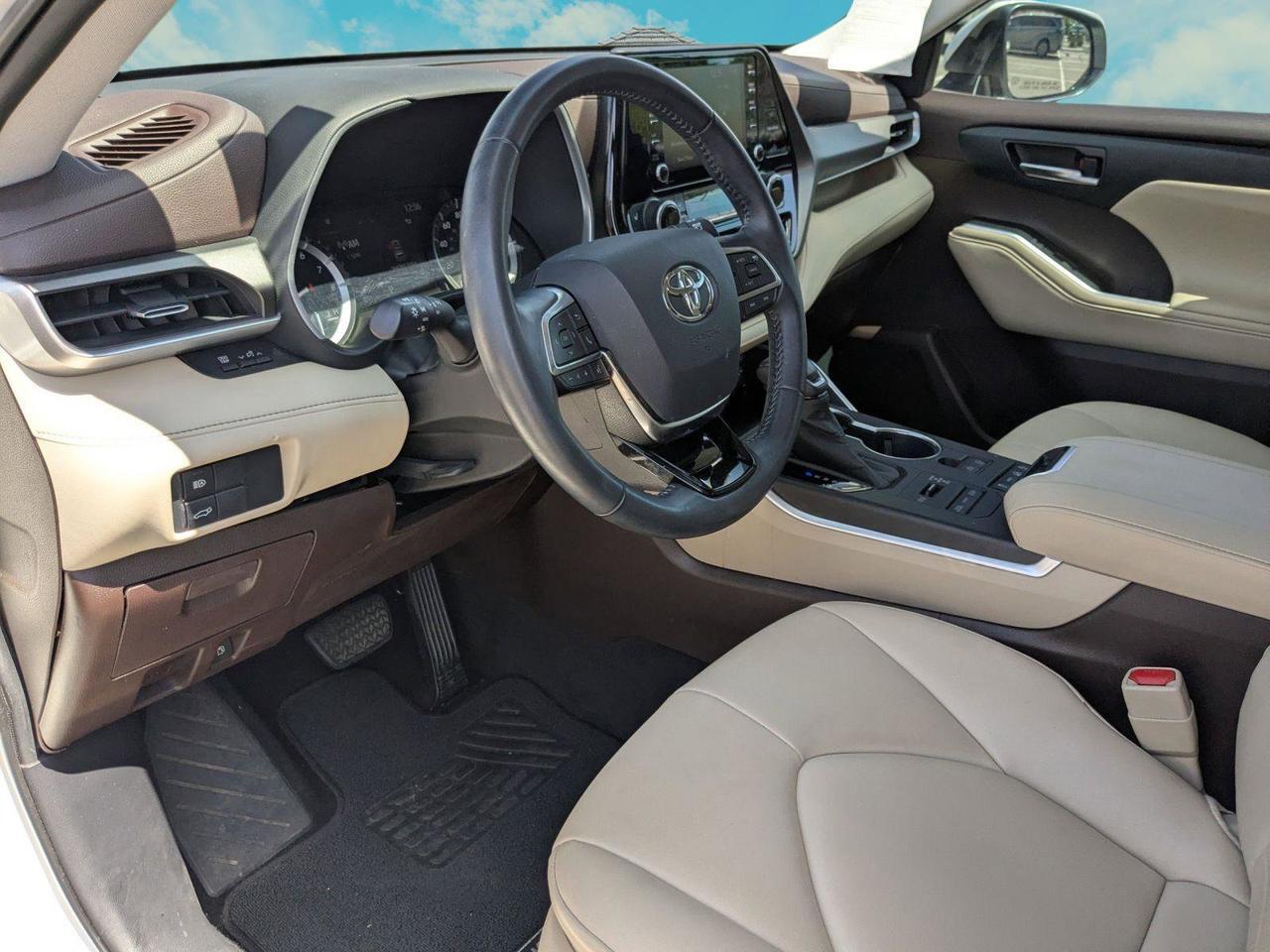 2020 Toyota Highlander XLE San Antonio TX