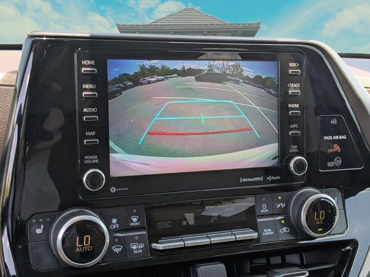 2020 Toyota Highlander XLE San Antonio TX