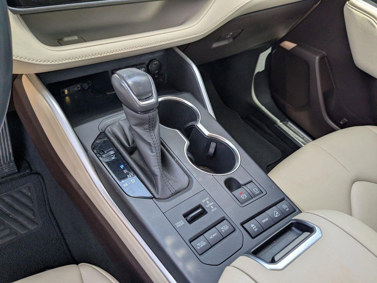 2020 Toyota Highlander XLE San Antonio TX