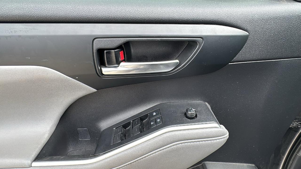 2020 Toyota Highlander XLE  Selma TX